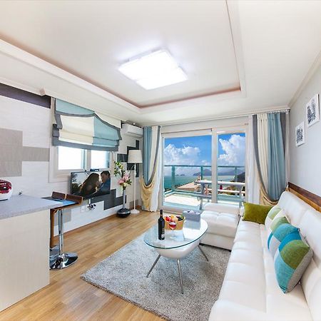 Geoje Haebaram Pension Εξωτερικό φωτογραφία