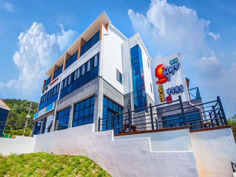 Geoje Haebaram Pension Εξωτερικό φωτογραφία